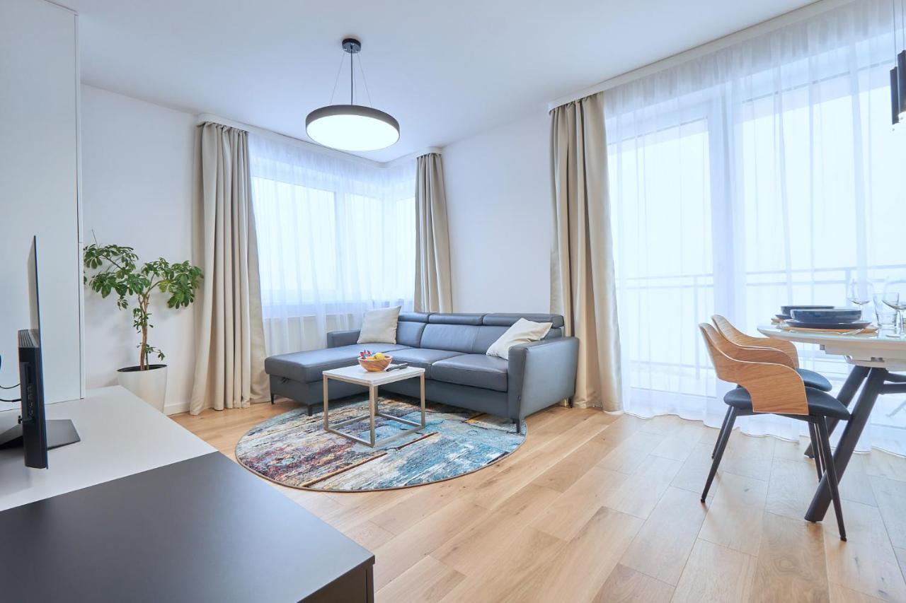 The Gatsby Apartment โปปรัด ภายนอก รูปภาพ
